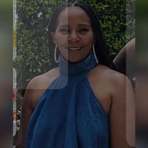 Meet your Posher, Toni